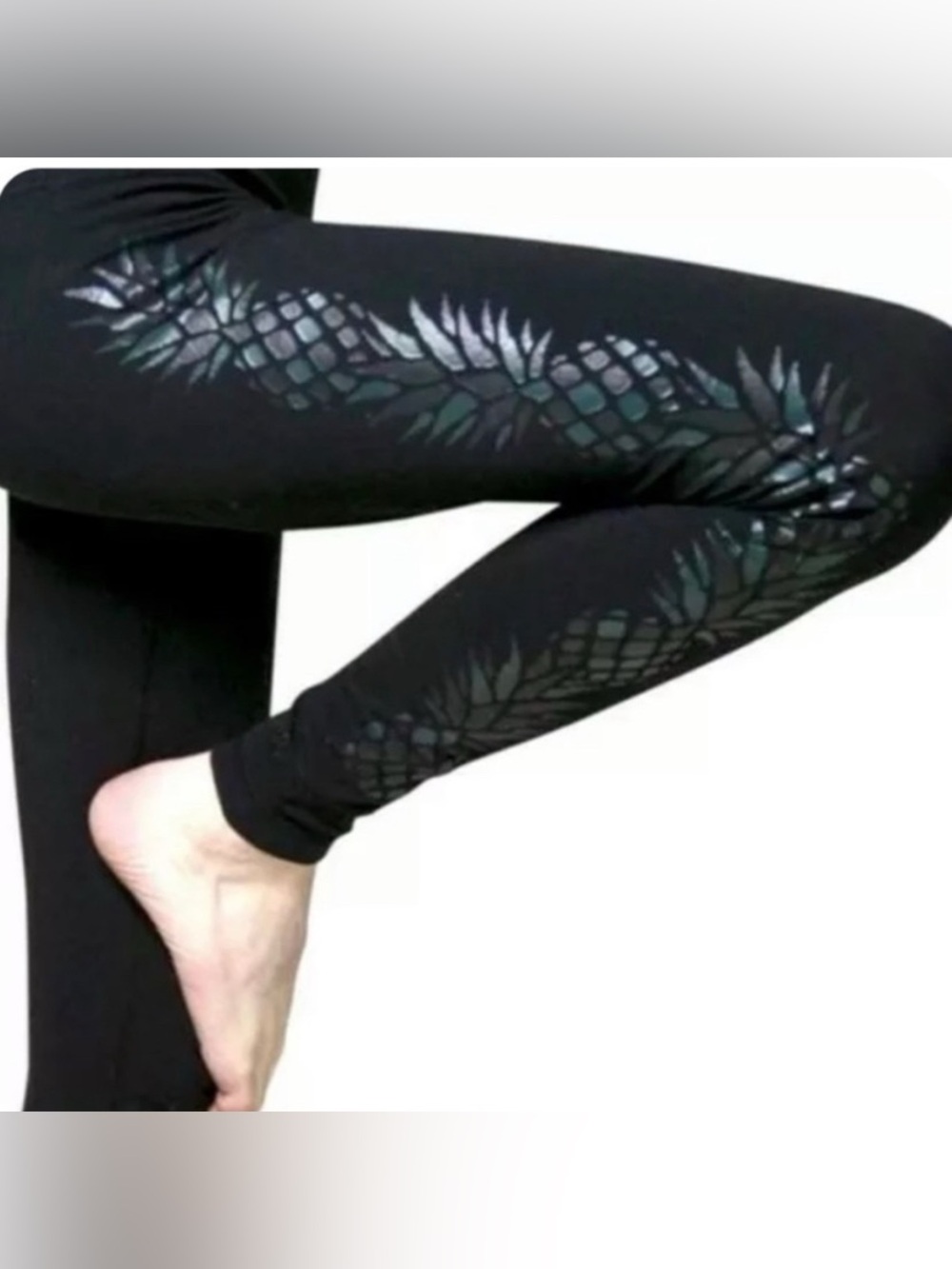 Lululemon Wunder Under Leggings Pineapple Pattern Side Panels Size 4 Run Yoga